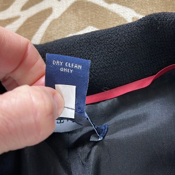 Ann Taylor - Picture 6 of 6